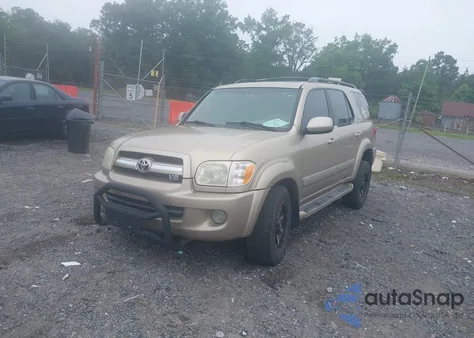 2005 Toyota Sequoia Sr5 V8 z USA, uszkodzony, nr VIN 5TDBT44A45S236875